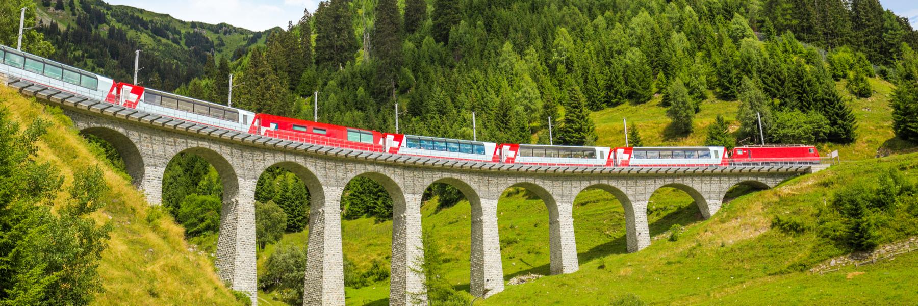 30 Places to Book a Rail Vacation in 2025 - background banner